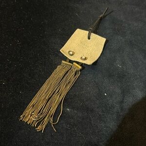 NWT Urban Outfitters Bronze‎ Tone Dangly Drop Earrings